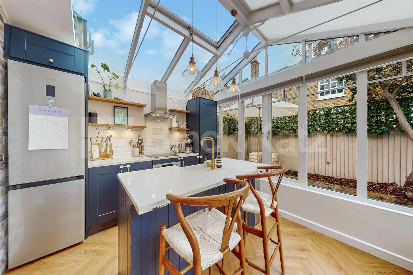 Stylish & contemporary maisonette flooded with natural light  Odger Street, Battersea 